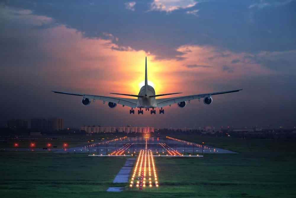 https://transcanadaexpress.com/wp-content/uploads/2015/09/shutterstock_1356599871.jpg